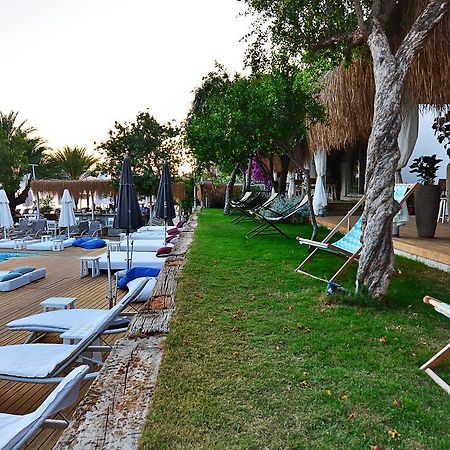 Moon Beach Otel Яликовак Экстерьер фото