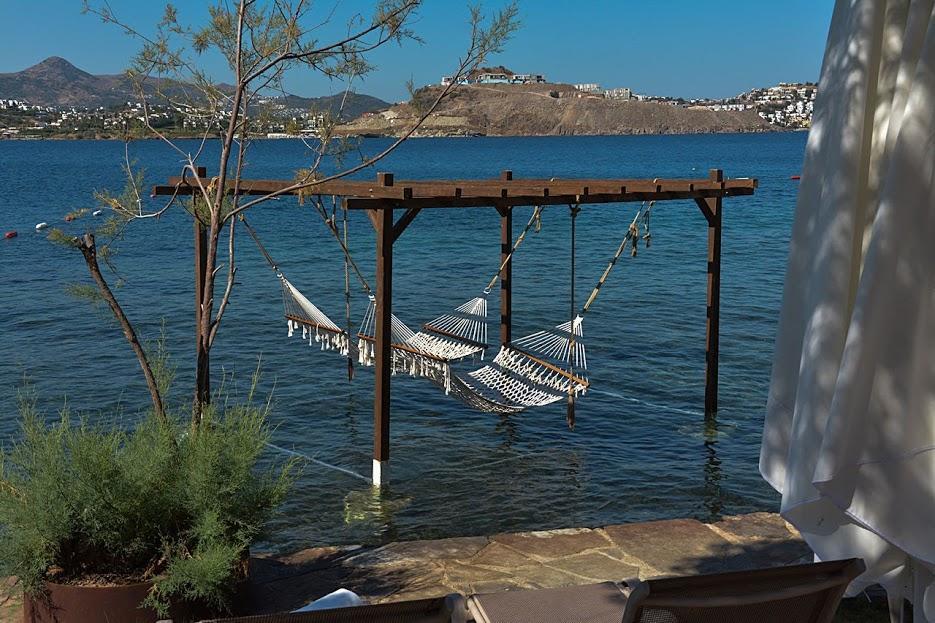 Moon Beach Otel Яликовак Экстерьер фото