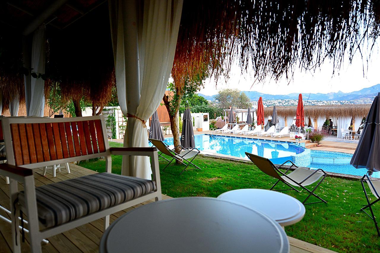 Moon Beach Otel Яликовак Экстерьер фото
