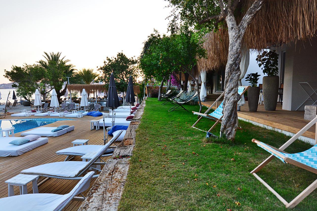 Moon Beach Otel Яликовак Экстерьер фото