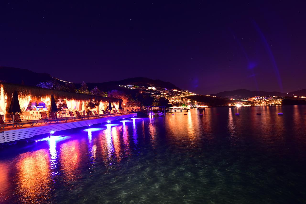 Moon Beach Otel Яликовак Экстерьер фото